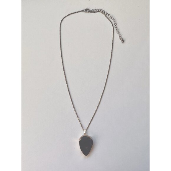 Francesca's Collections Purple Gemstone Pendant Necklace - Picture 3 of 4